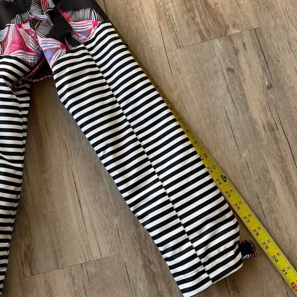 Roxy Frozen Flow Youth XXL 16 Ski Snowboard Jacket Hooded Insulated Waterproof - Picture 7 of 10